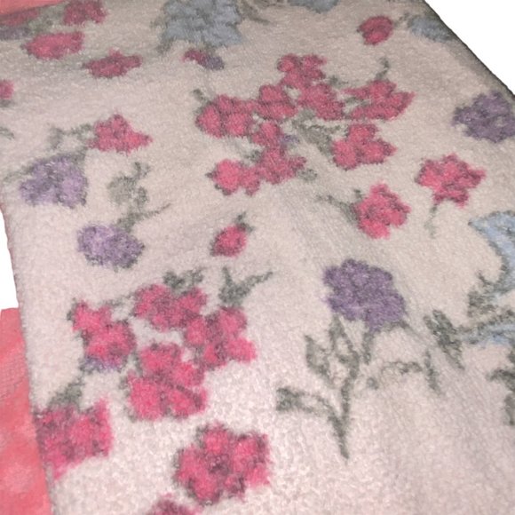 2 Vintage 1980s Floral Pink Towels Bath and Hand - Picture 6 of 9